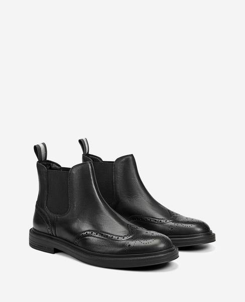 Frank Wingtip Chelsea Boot in Black Leather | Kenneth Cole display picture 1