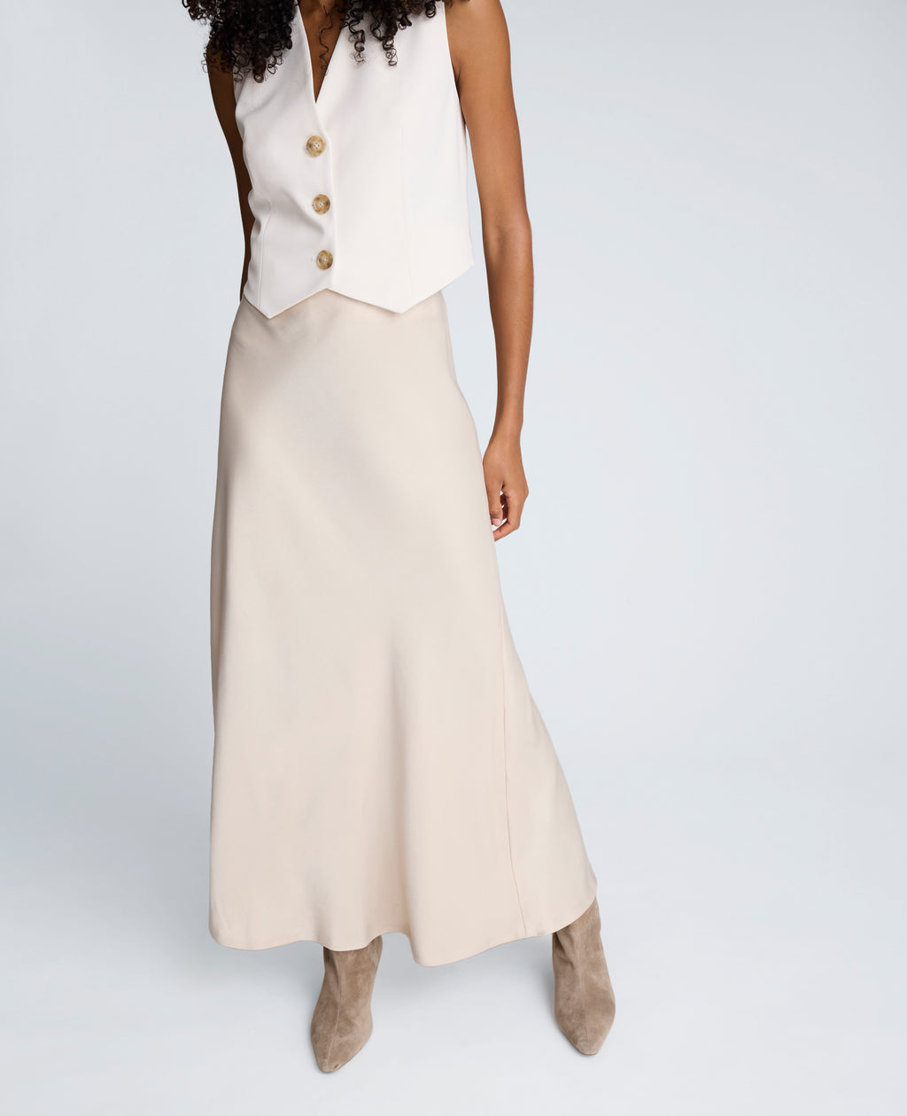 Kenneth Cole - Textured Charmeuse Pull On Flared Maxi Skirt WOMENS SKIRTS for Women 