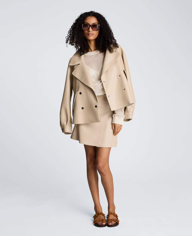 Short Trench with Snap Front