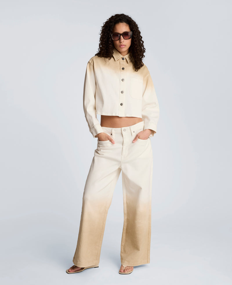 Kenneth Cole - Gradient Oversized Cropped Shacket in Comfort Stretch Denim WOMENS JACKET for Women