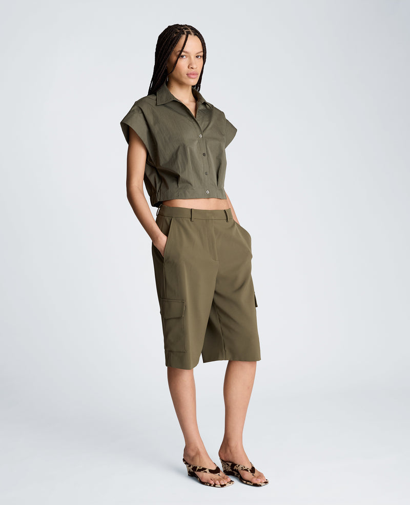 Kenneth Cole - Cropped Y-Neck Top with Gusset Sleeve WOMENS TOPS for Women
