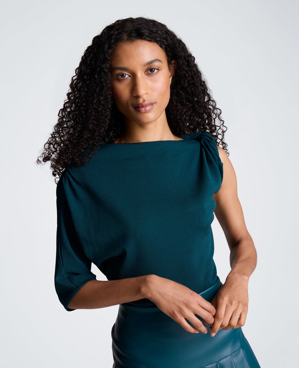 Kenneth Cole - Asymmetrical Drape Neck Jersey Sweater WOMENS SWEATER for Women 