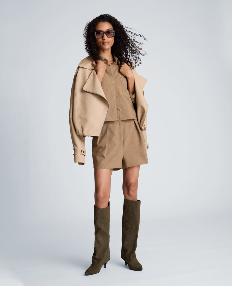 Kenneth Cole - Cropped Oversized Button Front Shirt WOMENS SHIRTS for Women