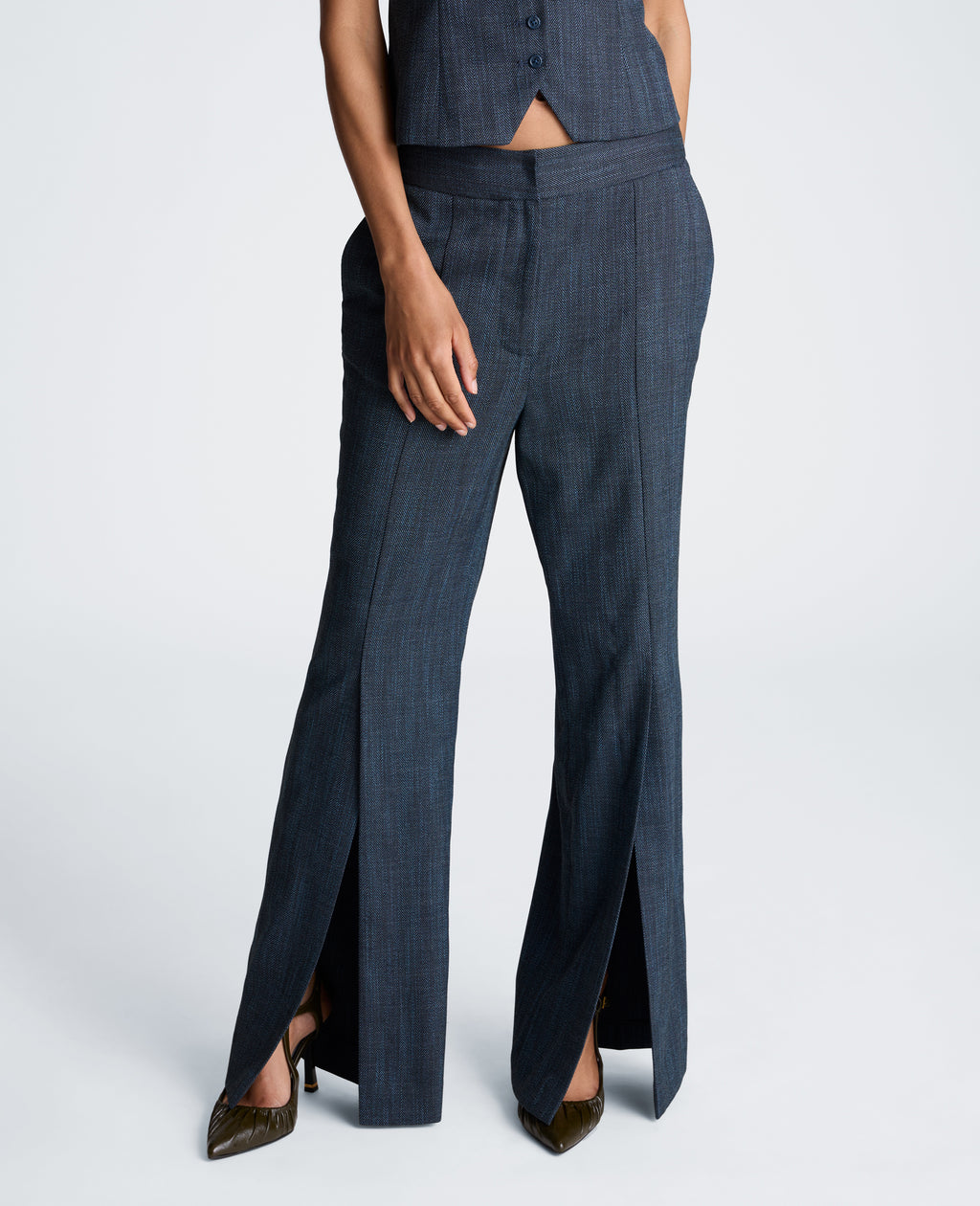 Kenneth Cole - High Rise Fly Front Flare Pant with Slit WOMENS PANTS for Women 