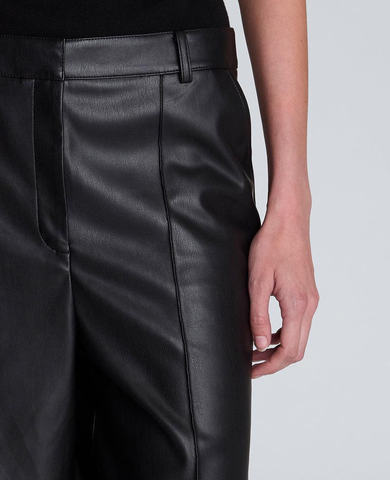 Kenneth Cole - Fly Front Long Pintuck Short WOMENS SHORTS for Women
