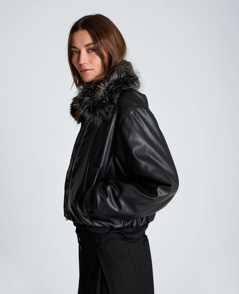 Kenneth Cole - Cropped Puffer with Removeable Fur Collar WOMENS JACKET for Women