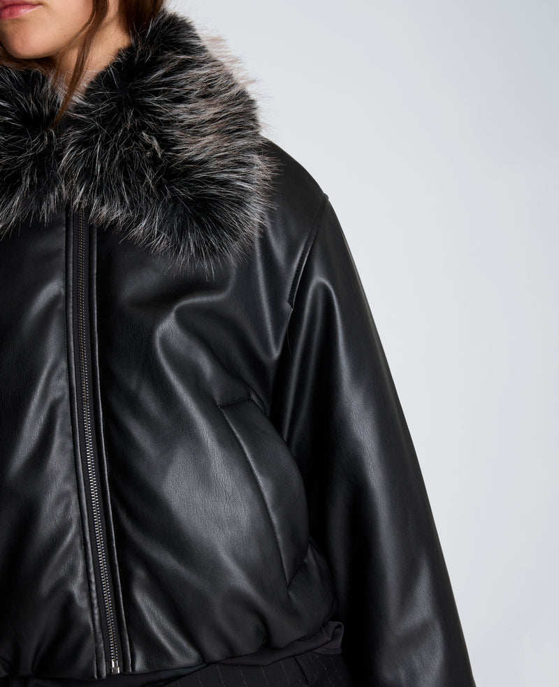 Kenneth Cole - Cropped Puffer with Removeable Fur Collar WOMENS JACKET for Women