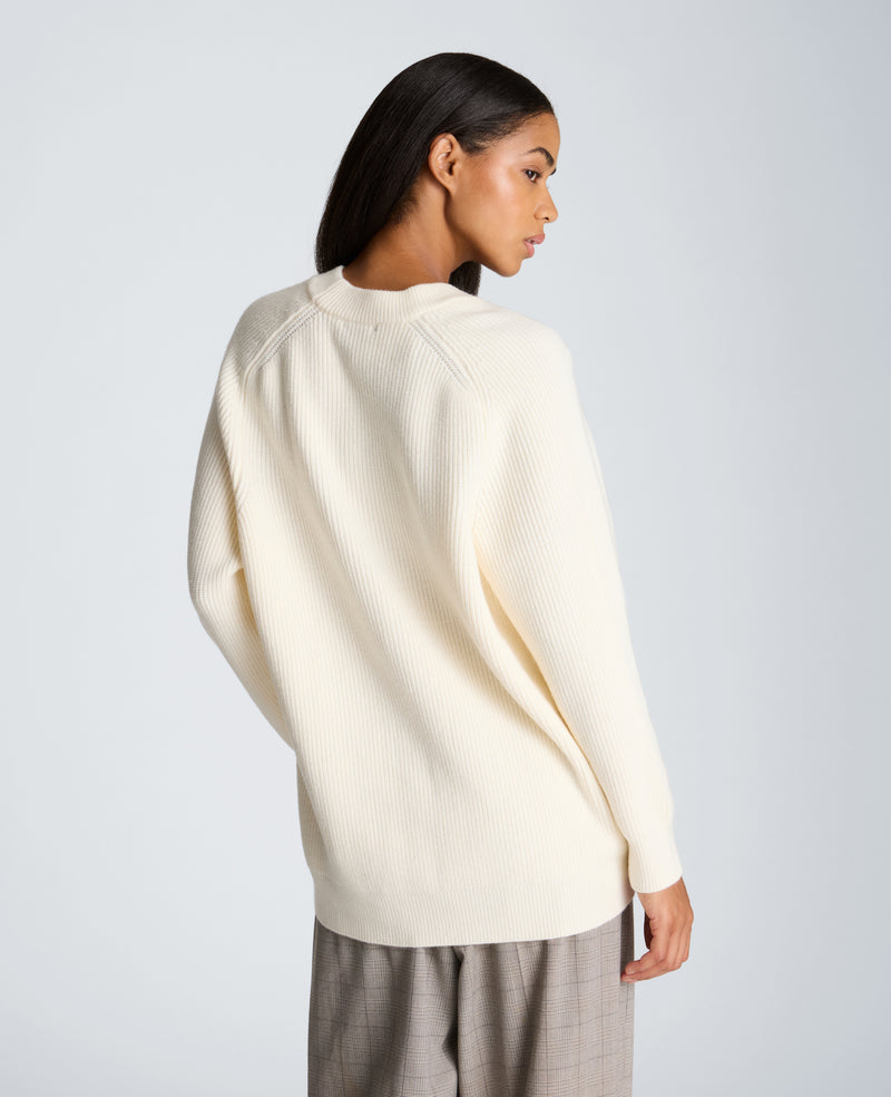 Kenneth Cole - Oversized V-Neck Raglan Sweater WOMENS SWEATER for Women