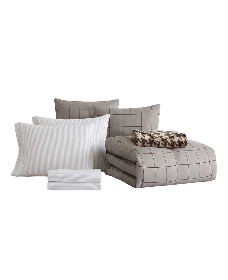 Kenneth Cole | HOLDEN Grid Comforter Set in Brown, Size: Queen Kenneth Cole | HOLDEN Grid Comforter Set in Brown, Size: Queen