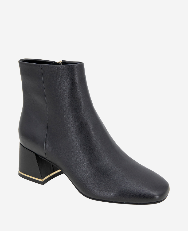 Alec Leather Chelsea Bootie Kenneth Cole