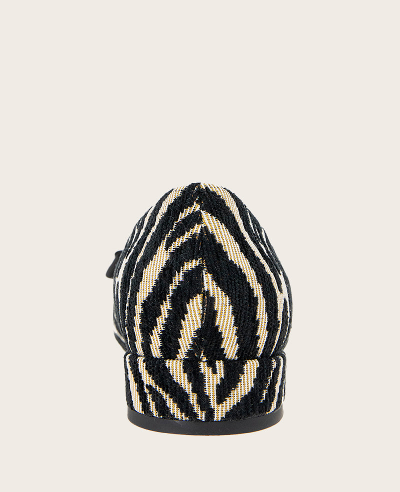 Kenneth Cole - GENTLE SOULS - Atlas Bow Flat WOMENS FLAT for Women