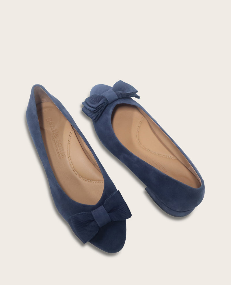 Kenneth Cole - GENTLE SOULS - Atlas Suede Bow Flat WOMENS FLAT for Women