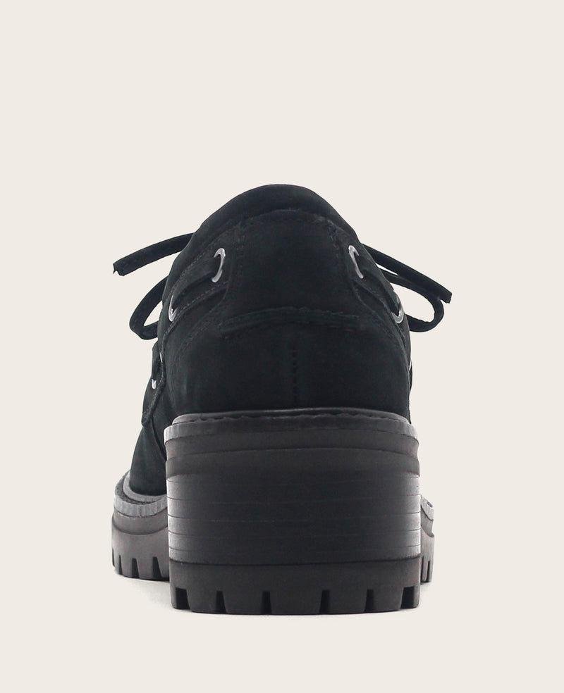 Kenneth Cole - GENTLE SOULS - Brigly Nubuck Lug Boat Shoe WOMENS FLAT for Women