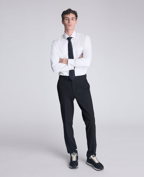 Kenneth Cole Reaction Men's Slim Fit Stretch Dress Shirt - White - Size 18-18.5 34-35 Kenneth Cole Reaction Men's Slim Fit Stretch Dress Shirt - White - Size 18-18.5 34-35
