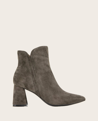Shop Danbury Suede Double Gore Heel Boot – Gentle Souls