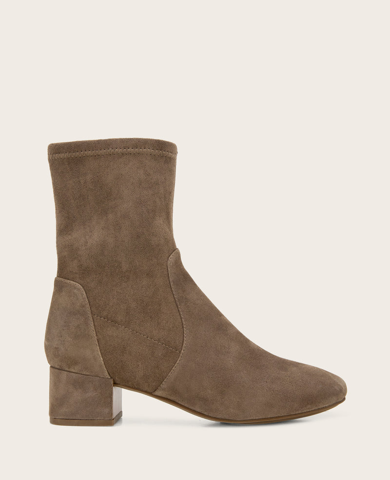 Kenneth Cole - GENTLE SOULS - Ella Micro Suede Stretch Bootie WOMENS BOOT for Women