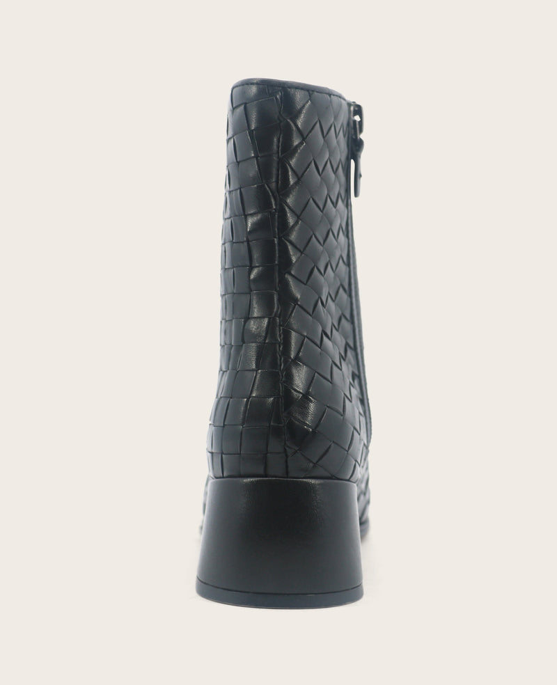 Kenneth Cole - GENTLE SOULS - Elodie Leather Woven Side Zip Boot WOMENS BOOT for Women
