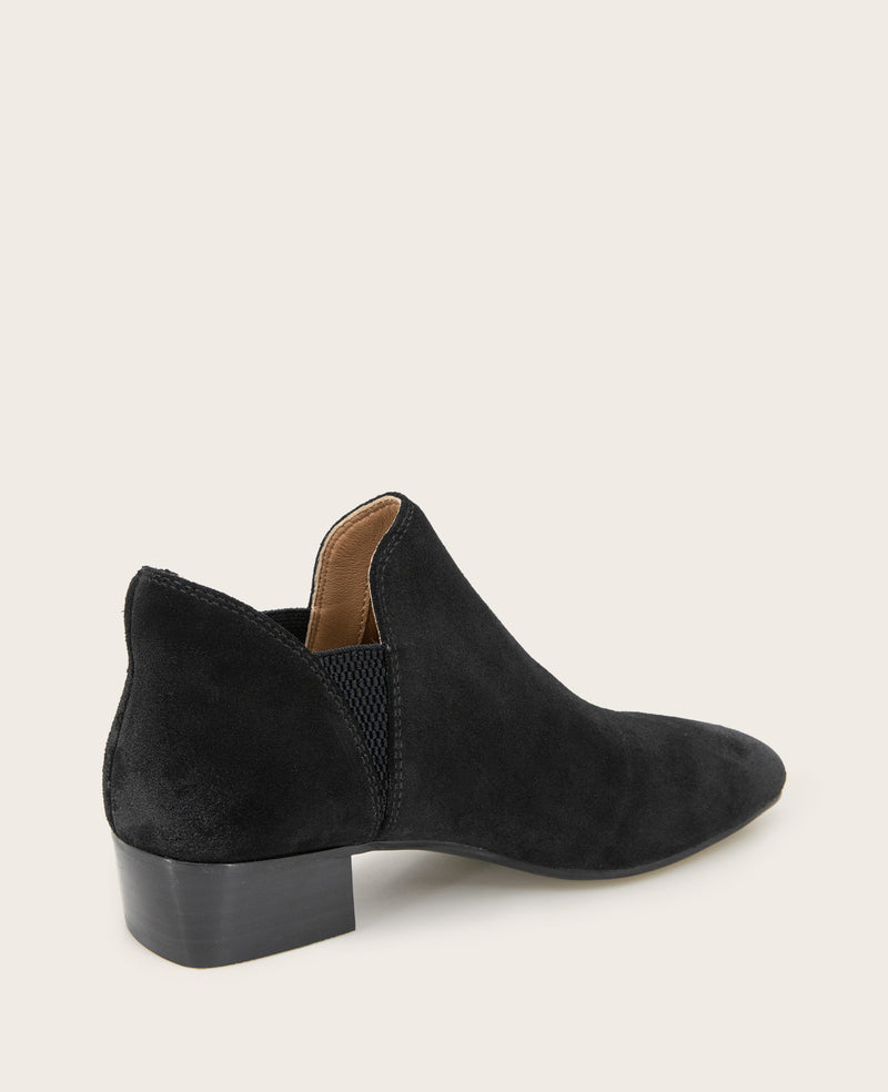 GENTLE SOULS - Fran Suede Bootie GENTLE SOULS - Fran Suede Bootie