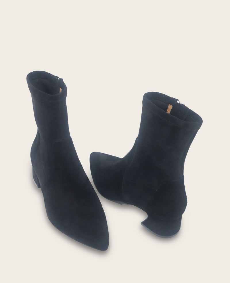 Kenneth Cole - GENTLE SOULS - Gallway Suede Bootie WOMENS BOOT for Women