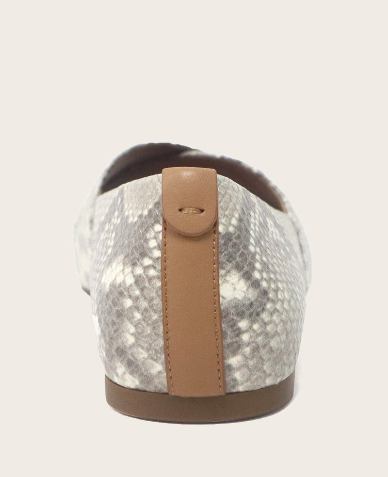 Kenneth Cole - GENTLE SOULS - Whoebe Snake Embossed Criss-Cross Open Toe Flat WOMENS FLAT for Women