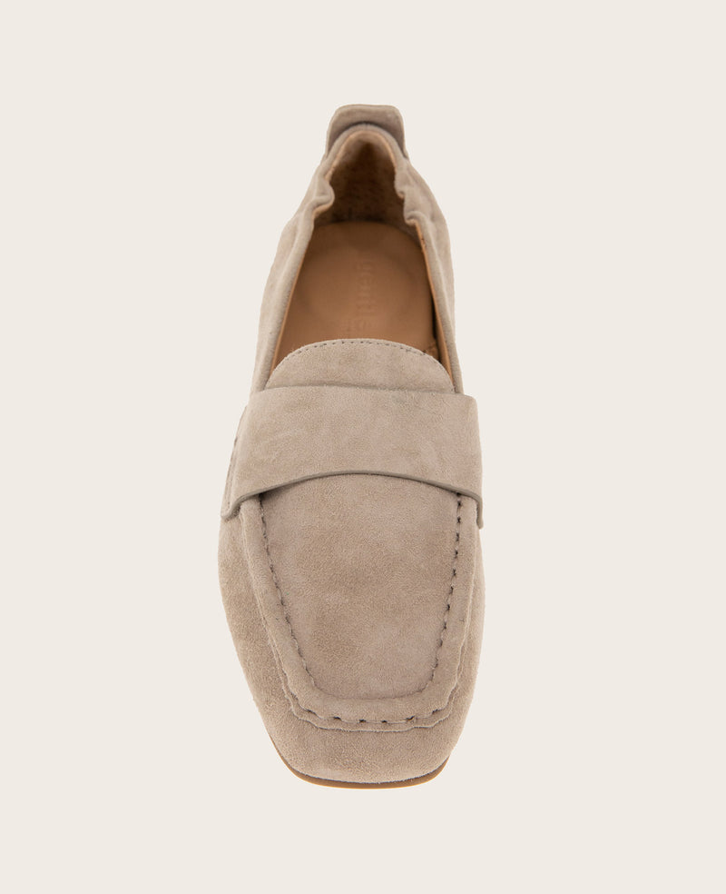 Kenneth Cole - GENTLE SOULS - Sophie Suede Loafer WOMENS FLAT for Women