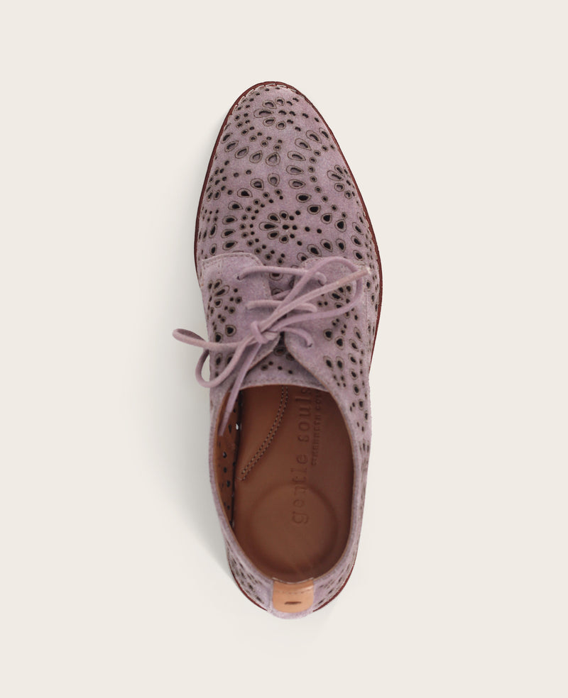 Kenneth Cole - GENTLE SOULS - Aronson Perforated Suede Oxford WOMENS FLAT for Women