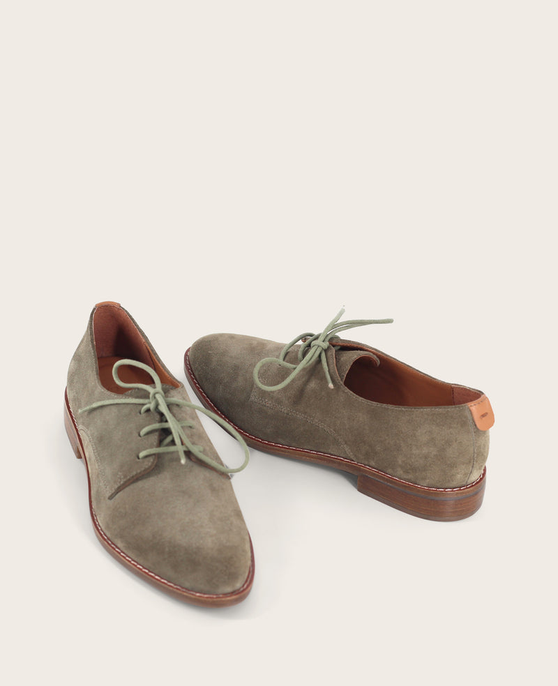 Kenneth Cole - GENTLE SOULS - Aronson Suede Oxford WOMENS FLAT for Women