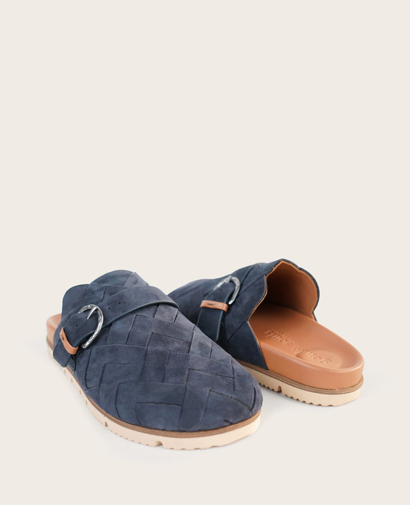 Kenneth Cole - GENTLE SOULS - Bahari Woven Suede Sandal WOMENS FLAT for Women