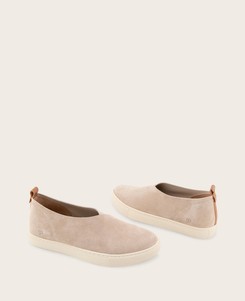 Kenneth Cole - GENTLE SOULS - Cainey Stretch Suede Slip On Sneaker WOMENS ATHLEISURE for Women