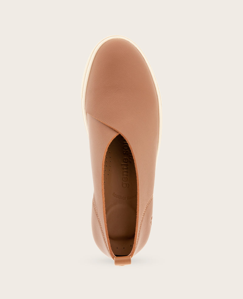 Kenneth Cole - GENTLE SOULS - Cainey Stretch Leather Slip On Sneaker WOMENS ATHLEISURE for Women