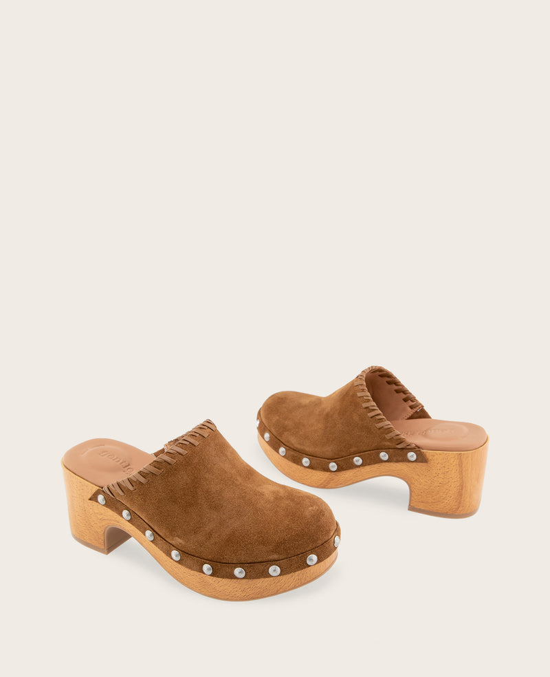 Kenneth Cole - GENTLE SOULS - Daphine Suede Platform Clog WOMENS HEELS for Women
