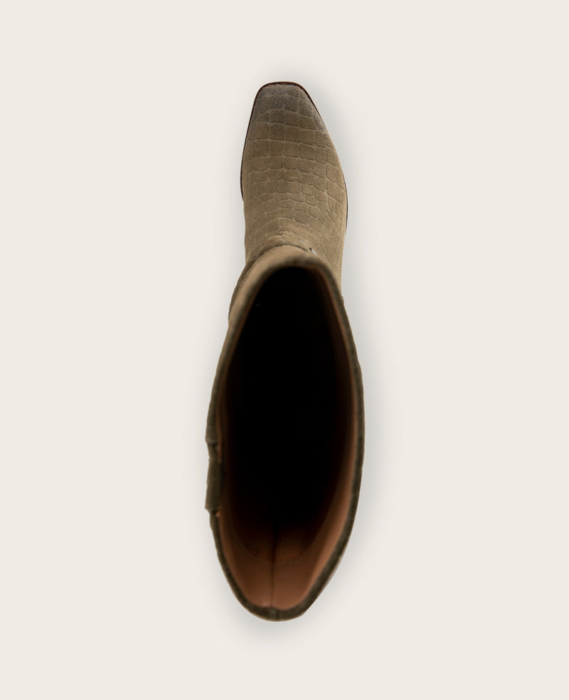 Kenneth Cole - GENTLE SOULS - Fabri Suede Heel Boot WOMENS BOOT for Women