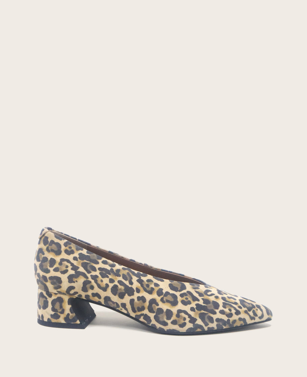 Kenneth Cole - GENTLE SOULS - Galleria Suede Pump WOMENS HEELS for Women 