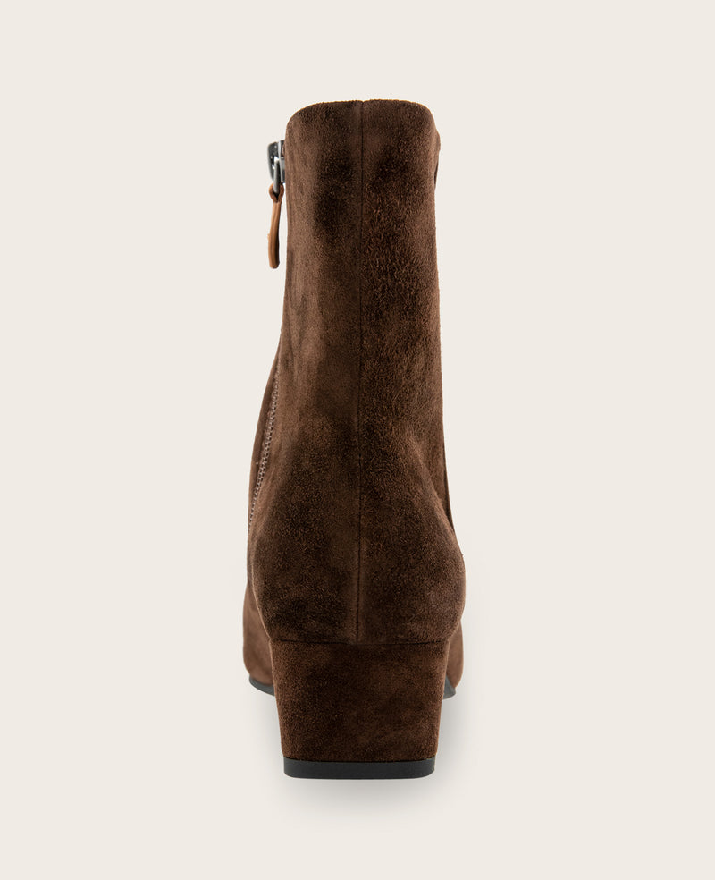 Kenneth Cole - GENTLE SOULS - Nalston Suede Bootie WOMENS BOOT for Women