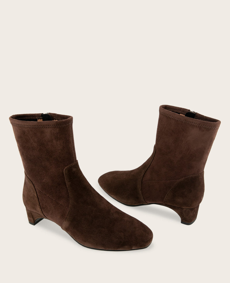 Kenneth Cole - GENTLE SOULS - Namaste Micro Suede Bootie WOMENS BOOT for Women