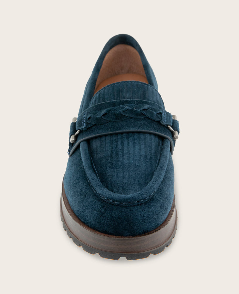 Kenneth Cole - GENTLE SOULS - Polly Bit Corduroy Suede Lug Sole Loafer WOMENS FLAT for Women