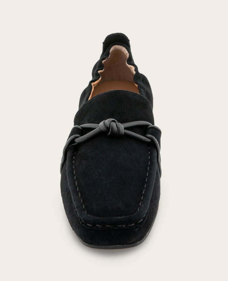 Kenneth Cole - GENTLE SOULS - Sophie Knot Suede Loafer WOMENS FLAT for Women