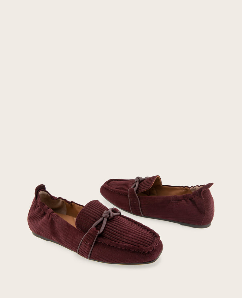 Kenneth Cole - GENTLE SOULS - Sophie Knot Ribbed Suede Loafer WOMENS FLAT for Women