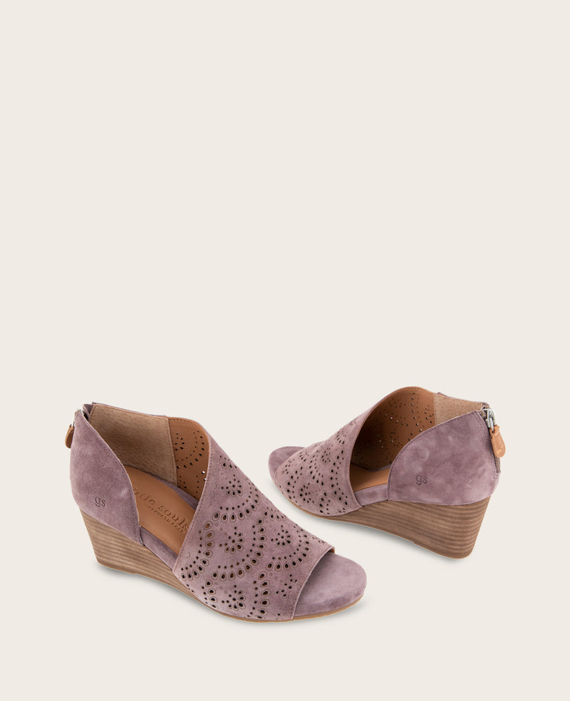 Kenneth Cole - GENTLE SOULS - TALERIE PERF WOMENS SANDAL for Women