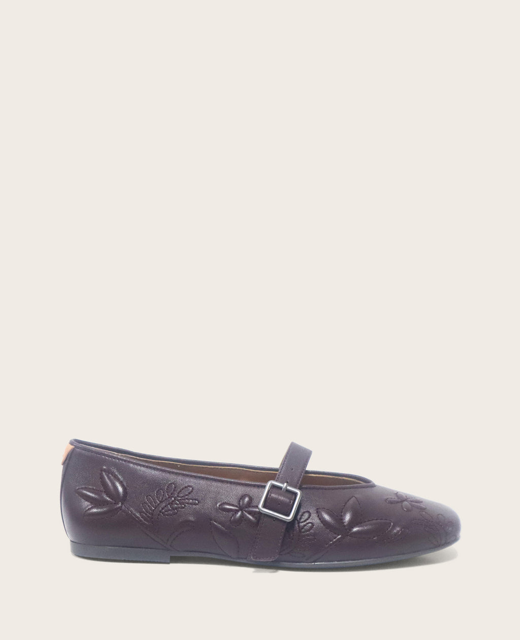 Kenneth Cole - GENTLE SOULS - Wence Embossed Leather Buckle Flat WOMENS FLAT for Women 