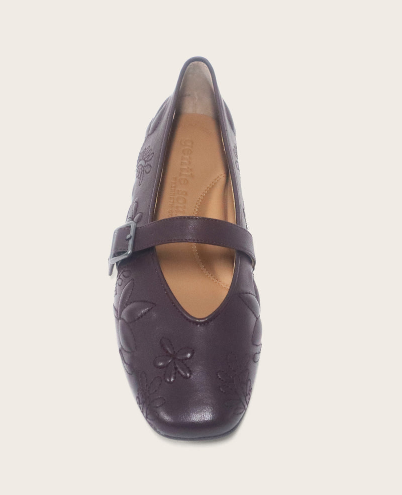 Kenneth Cole - GENTLE SOULS - Wence Embossed Leather Buckle Flat WOMENS FLAT for Women