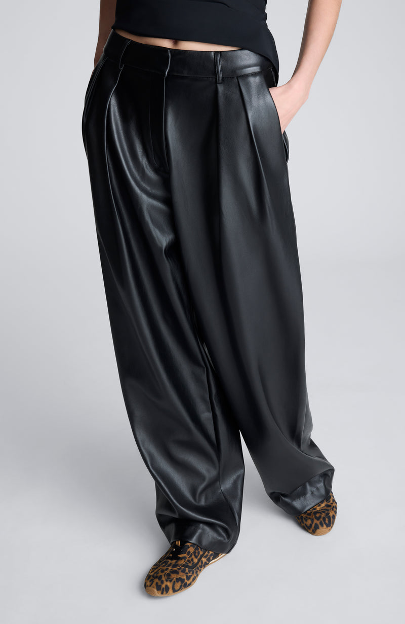 Kenneth Cole - High Rise Fly Front Double Pleat Wide Leg Pant WOMENS PANTS for Women