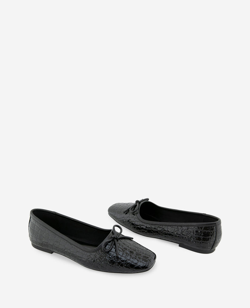Kenneth Cole - Carriah Embossed Croco Bow Tie Ballet Flat WOMENS FLAT for Women
