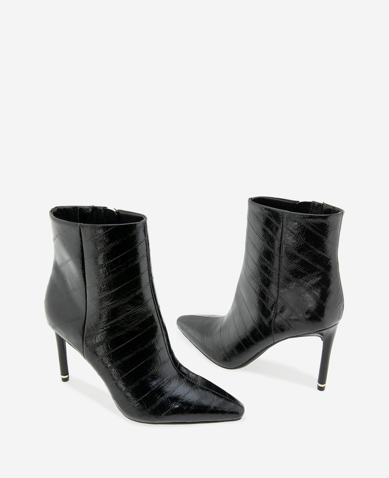 Kenneth Cole - Quincy Embossed Eel Heel Ankle Bootie WOMENS BOOT for Women