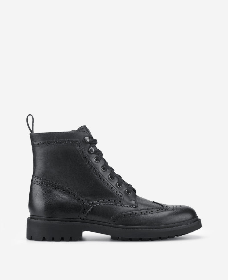 Kenneth Cole - Todd Wingtip Lace Up Lug Sole Boot MENS BOOT for Men