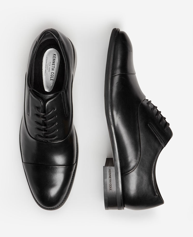 black cap toe dress shoes Kenneth Cole Men's Tully Leather Cap Toe Oxford - Black