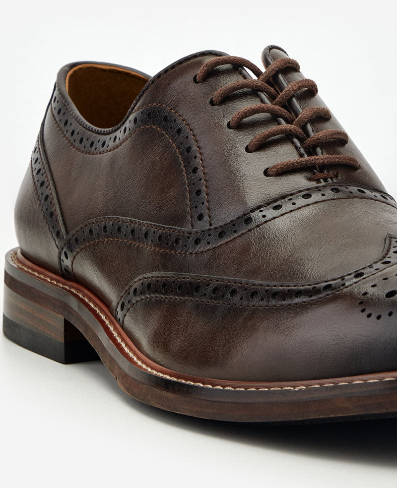 Kenneth Cole - REACTION - Lance Wingtip Brogue Oxford MENS LACE-UP for Men
