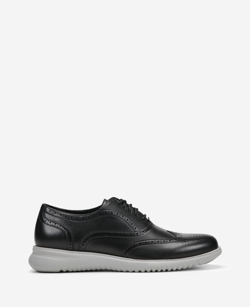 Kenneth Cole Reaction Nio Wing Lace Up Oxford 7.5 Men's Black Kenneth Cole Reaction Nio Wing Lace Up Oxford 7.5 Men's Black