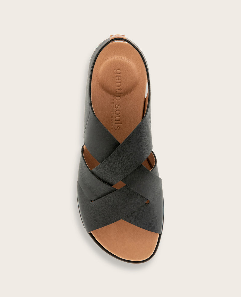 Kenneth Cole - GENTLE SOULS - Laken Leather Oversize Weave Sandal WOMENS SANDAL for Women