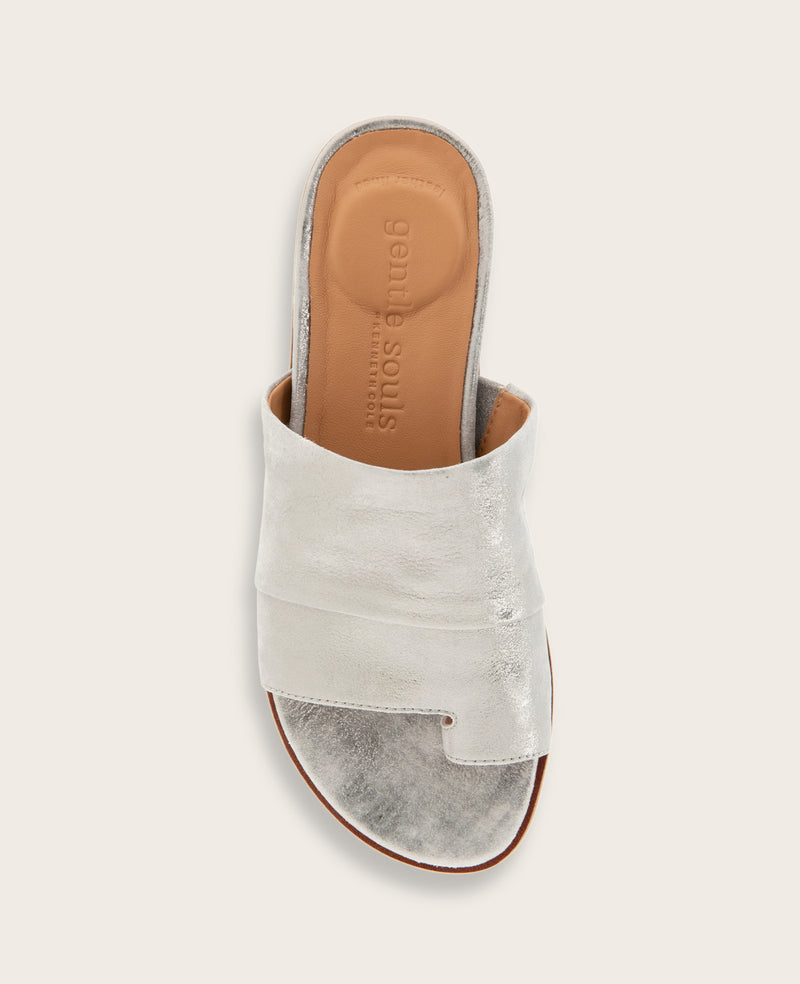 Kenneth Cole - GENTLE SOULS - Lavern Metallic Lightweight Platform Slip-On WOMENS SANDAL for Women